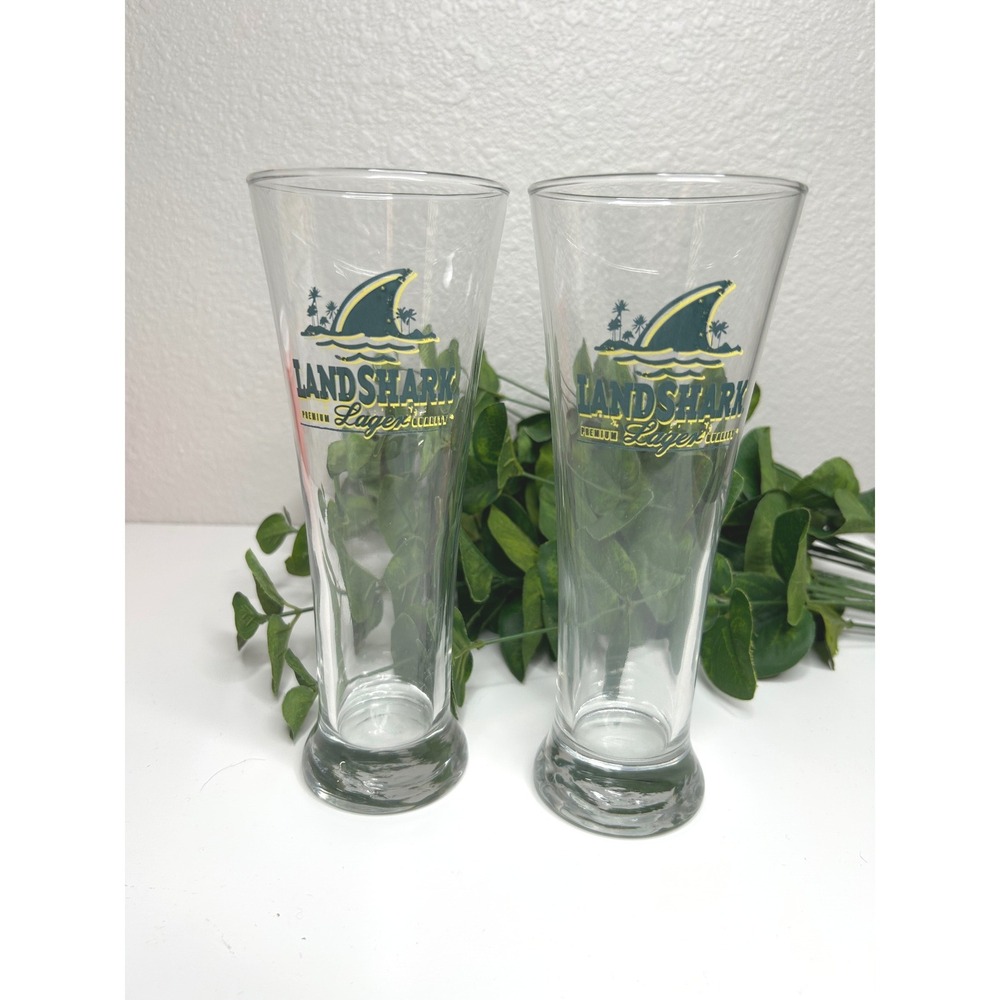 LandShark Lager Pilsner Glasses Set of 2 Shark Fin Logo